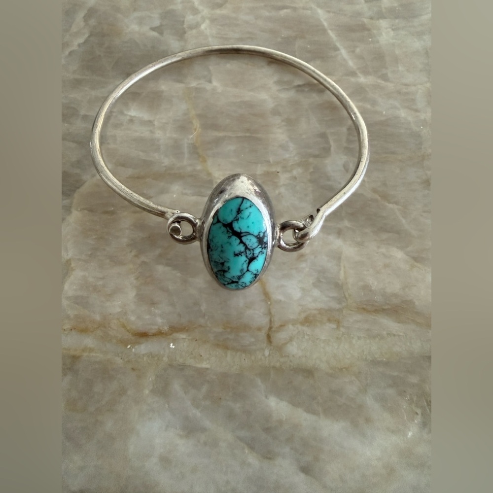 Sterling Silver Turquoise Cuff Bracelet | Oval Stone | Artisan Southwest Style